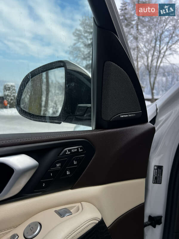 Внедорожник / Кроссовер BMW X7 2019 в Черновцах