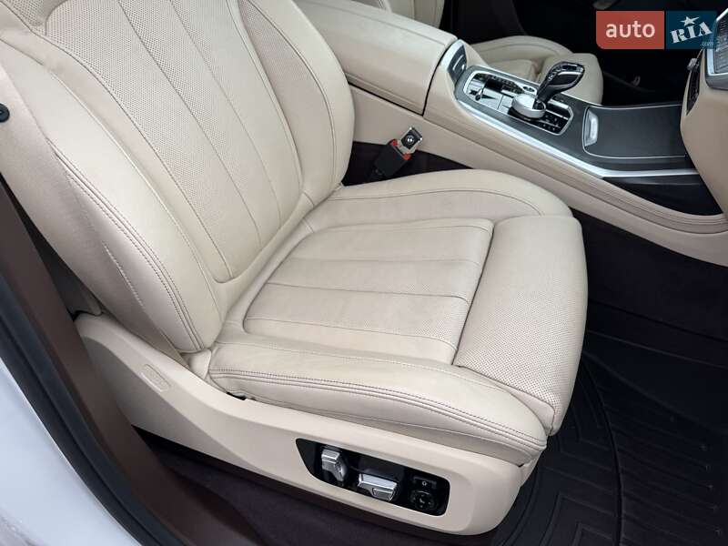 Внедорожник / Кроссовер BMW X7 2019 в Тернополе фото 66 Внедорожник / Кроссовер BMW X7 2019 в Тернополе
