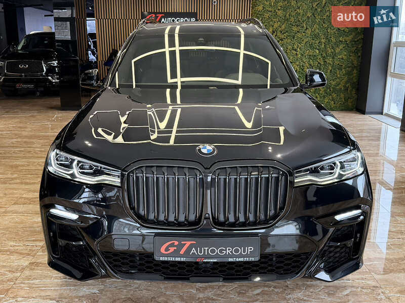Внедорожник / Кроссовер BMW X7 2021 в Киеве