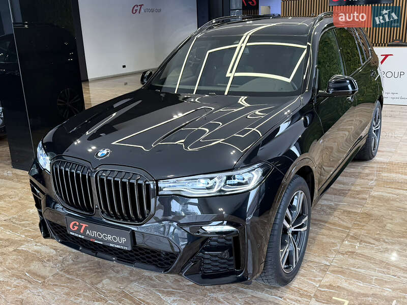 Внедорожник / Кроссовер BMW X7 2021 в Киеве