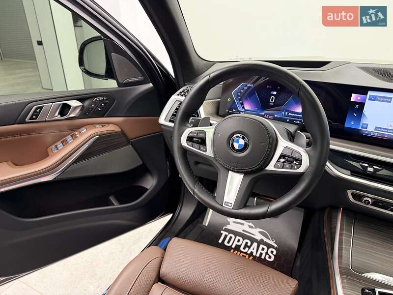 Внедорожник / Кроссовер BMW X7 2023 в Киеве
