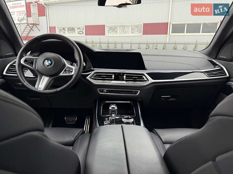 Внедорожник / Кроссовер BMW X7 2019 в Луцке