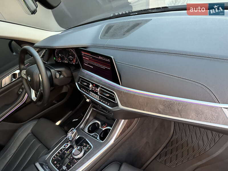 Позашляховик / Кросовер BMW X7 2019 в Дніпрі фото 40 Позашляховик / Кросовер BMW X7 2019 в Дніпрі
