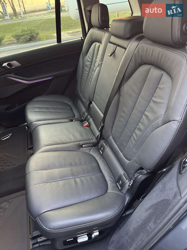 Позашляховик / Кросовер BMW X7 2019 в Дніпрі фото 50 Позашляховик / Кросовер BMW X7 2019 в Дніпрі