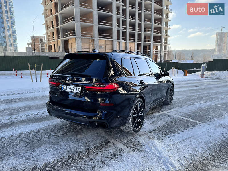 Внедорожник / Кроссовер BMW X7 2022 в Киеве