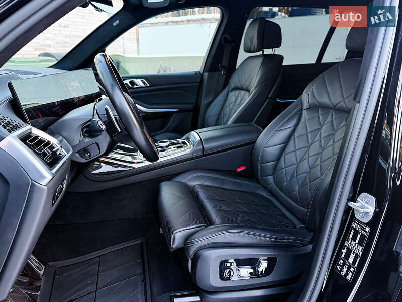 Внедорожник / Кроссовер BMW X7 2022 в Киеве