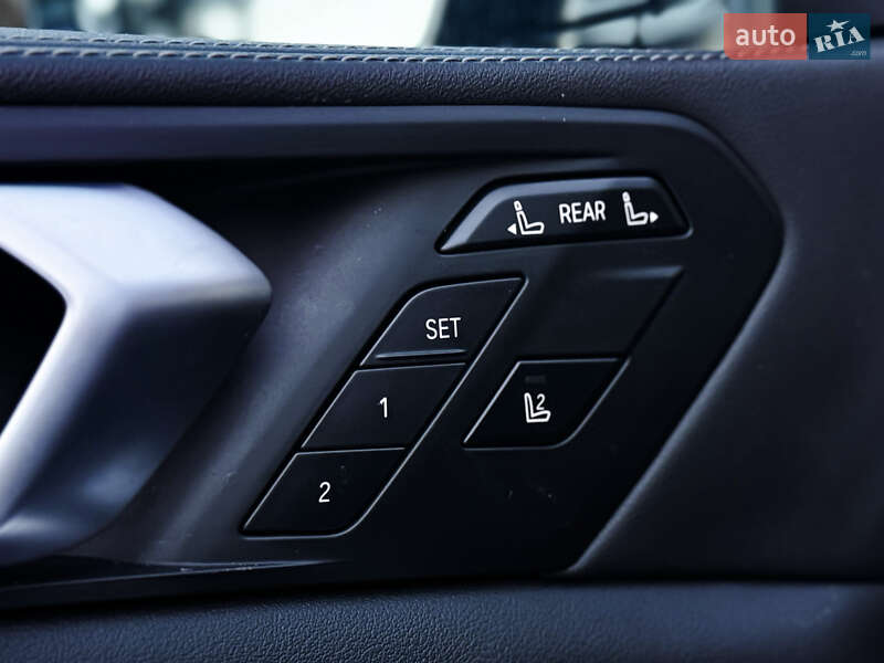 Внедорожник / Кроссовер BMW X7 2022 в Киеве