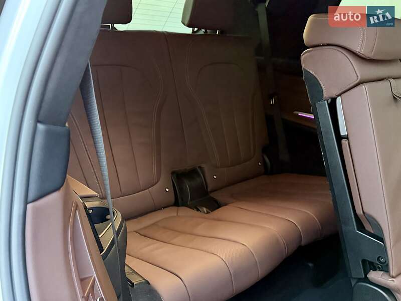 Позашляховик / Кросовер BMW X7 2022 в Києві фото 85 Позашляховик / Кросовер BMW X7 2022 в Києві