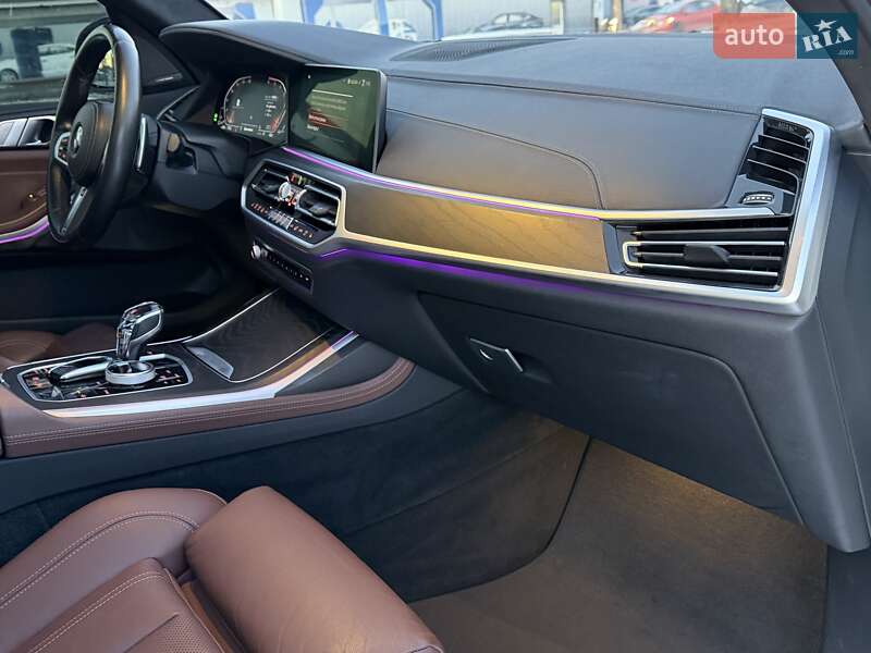 Позашляховик / Кросовер BMW X7 2022 в Києві фото 101 Позашляховик / Кросовер BMW X7 2022 в Києві