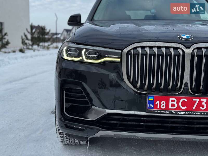 Внедорожник / Кроссовер BMW X7 2019 в Луцке