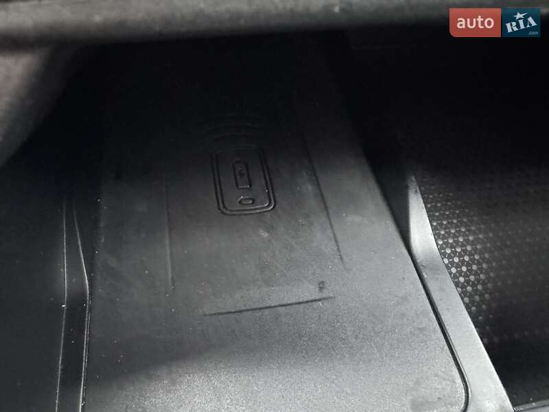 Позашляховик / Кросовер BMW X7 2019 в Тернополі фото 23 Позашляховик / Кросовер BMW X7 2019 в Тернополі