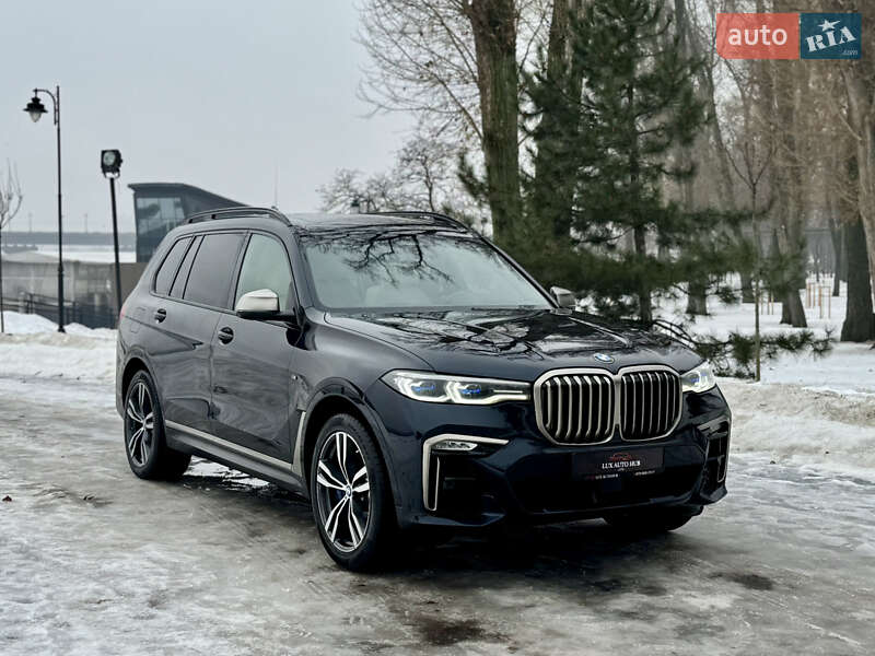 Внедорожник / Кроссовер BMW X7 2020 в Киеве