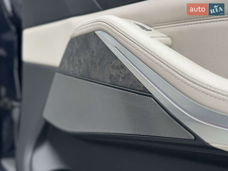 Внедорожник / Кроссовер BMW X7 2020 в Киеве