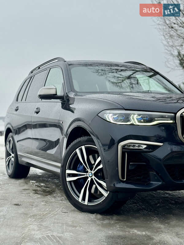 Внедорожник / Кроссовер BMW X7 2020 в Киеве