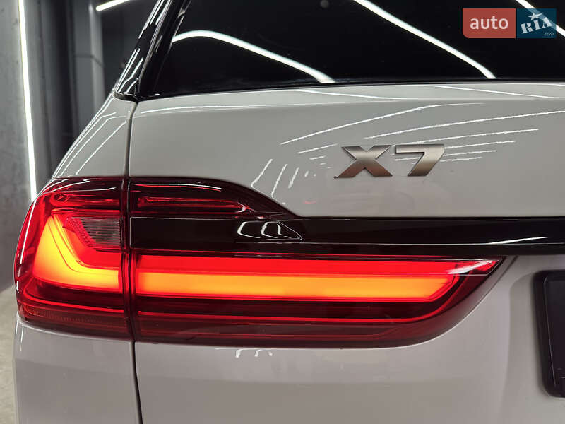 Позашляховик / Кросовер BMW X7 2022 в Києві