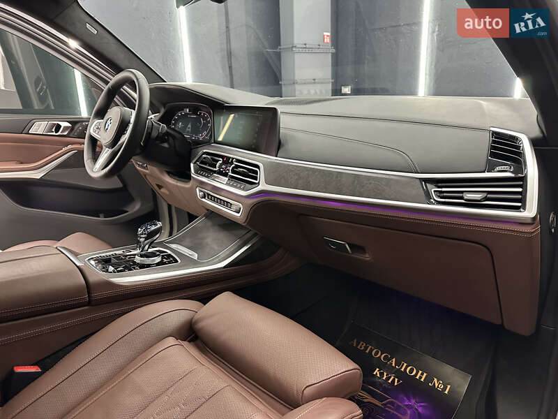 Позашляховик / Кросовер BMW X7 2022 в Києві