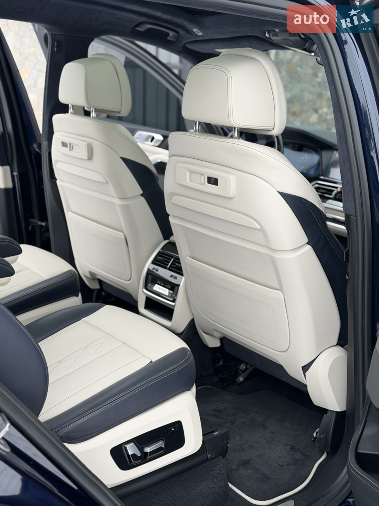 2020 BMW X7 - мініатюра 42