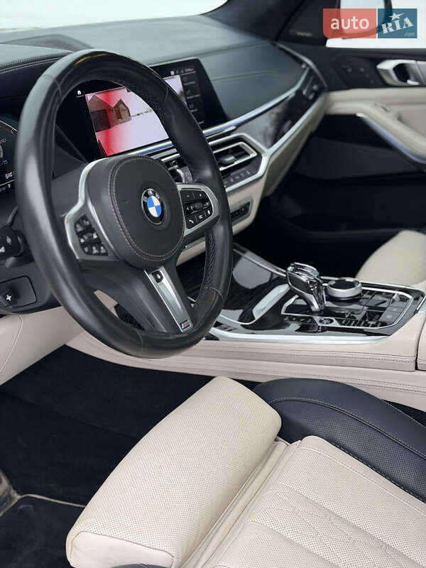 Внедорожник / Кроссовер BMW X7 2020 в Киеве