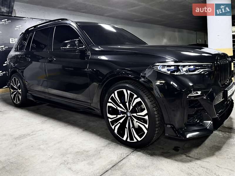 Внедорожник / Кроссовер BMW X7 2022 в Киеве