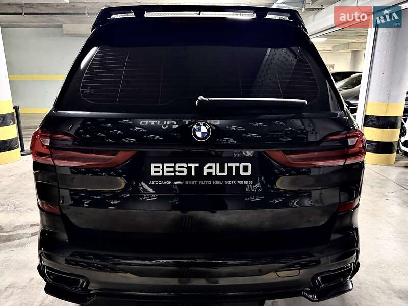 Внедорожник / Кроссовер BMW X7 2022 в Киеве