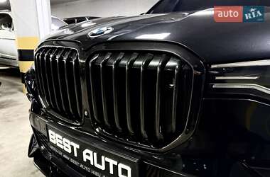 Внедорожник / Кроссовер BMW X7 2022 в Киеве