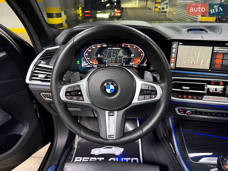 Внедорожник / Кроссовер BMW X7 2022 в Киеве