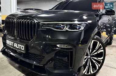 Внедорожник / Кроссовер BMW X7 2022 в Киеве