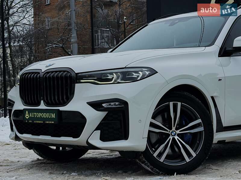 Внедорожник / Кроссовер BMW X7 2022 в Киеве