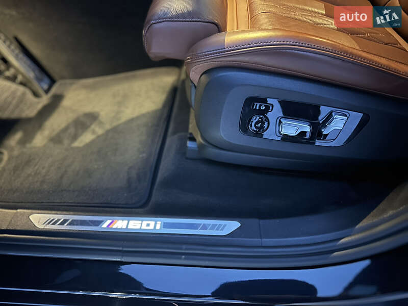 Внедорожник / Кроссовер BMW X7 2022 в Киеве фото 20 Внедорожник / Кроссовер BMW X7 2022 в Киеве