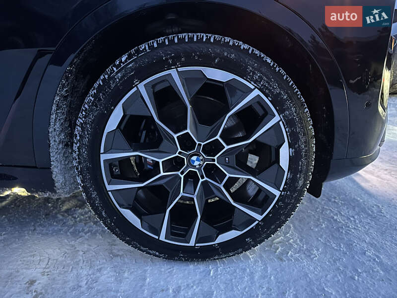 Внедорожник / Кроссовер BMW X7 2022 в Киеве фото 31 Внедорожник / Кроссовер BMW X7 2022 в Киеве