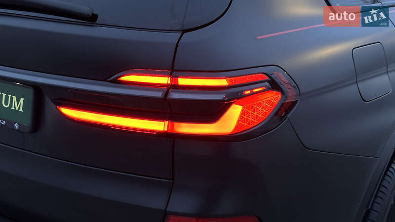 Позашляховик / Кросовер BMW X7 2023 в Києві