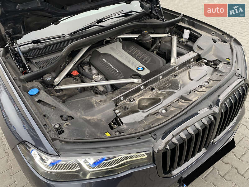 Внедорожник / Кроссовер BMW X7 2019 в Днепре