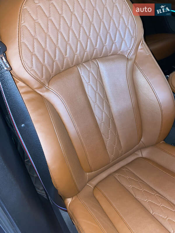 Внедорожник / Кроссовер BMW X7 2019 в Днепре