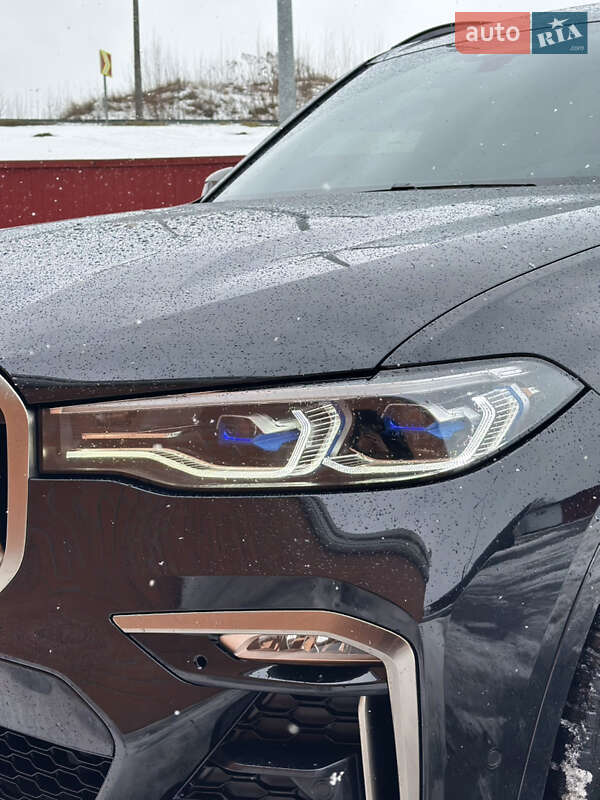 Внедорожник / Кроссовер BMW X7 2020 в Киеве