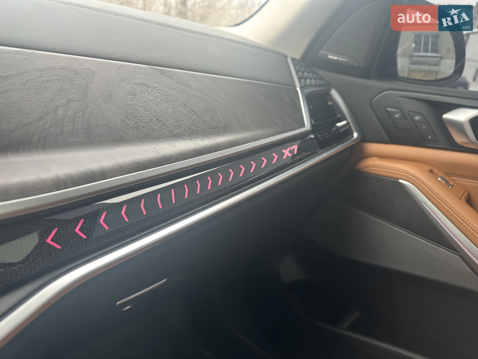 2023 BMW X7 - мініатюра 28