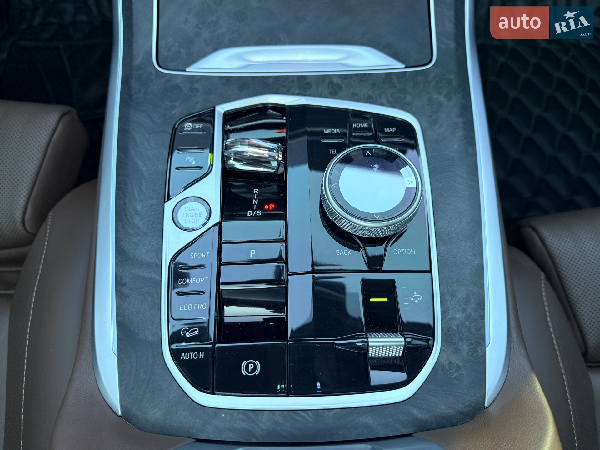 2023 BMW X7 - мініатюра 33