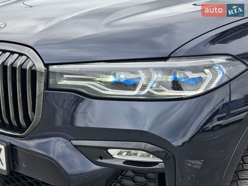 Внедорожник / Кроссовер BMW X7 2022 в Киеве