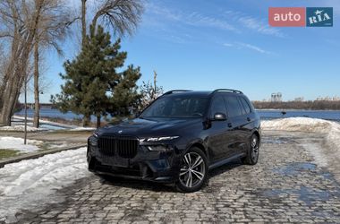 Внедорожник / Кроссовер BMW X7 2023 в Киеве
