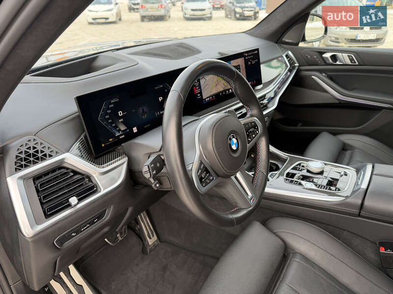 Внедорожник / Кроссовер BMW X7 2024 в Луцке