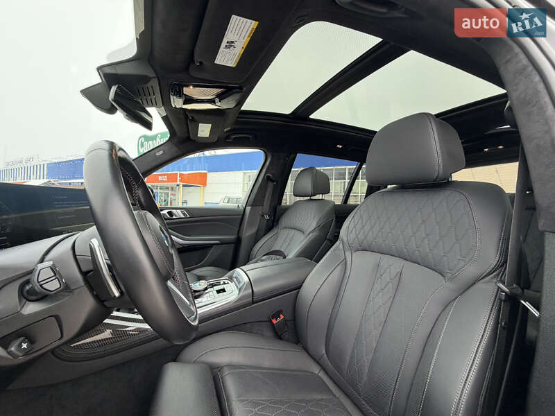 Внедорожник / Кроссовер BMW X7 2024 в Луцке
