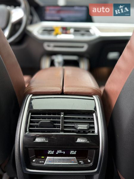 Внедорожник / Кроссовер BMW X7 2019 в Киеве