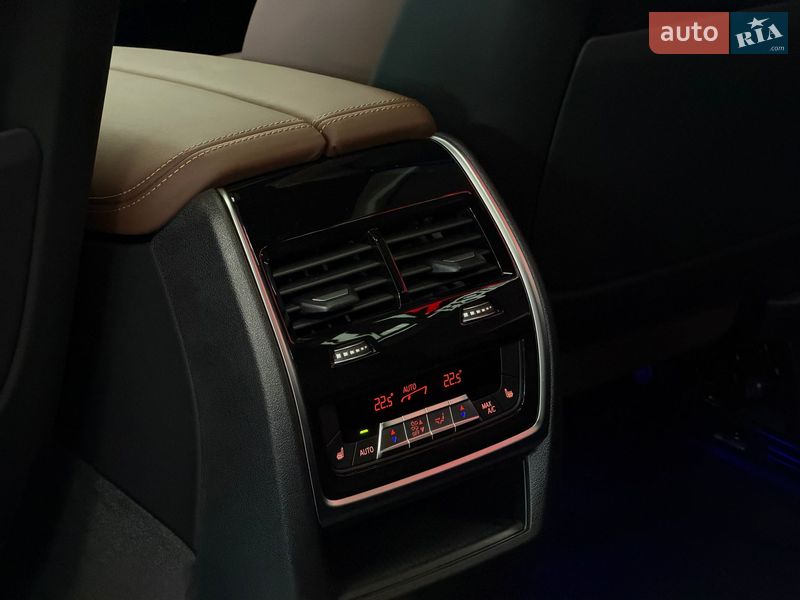 Позашляховик / Кросовер BMW X7 2025 в Тернополі