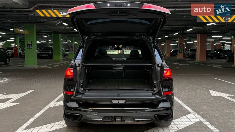 Внедорожник / Кроссовер BMW X7 2021 в Киеве