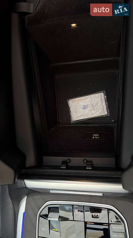 Внедорожник / Кроссовер BMW X7 2021 в Киеве