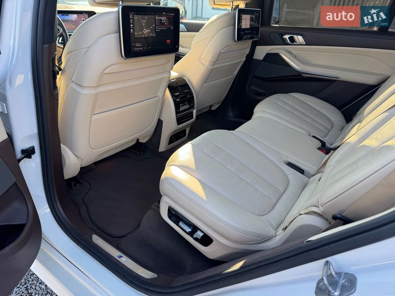 Внедорожник / Кроссовер BMW X7 2019 в Тернополе
