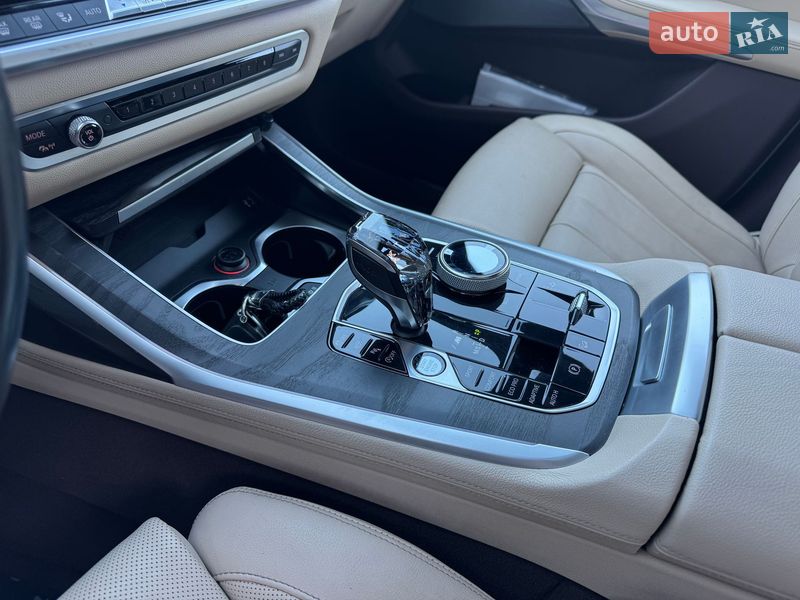 Внедорожник / Кроссовер BMW X7 2019 в Тернополе