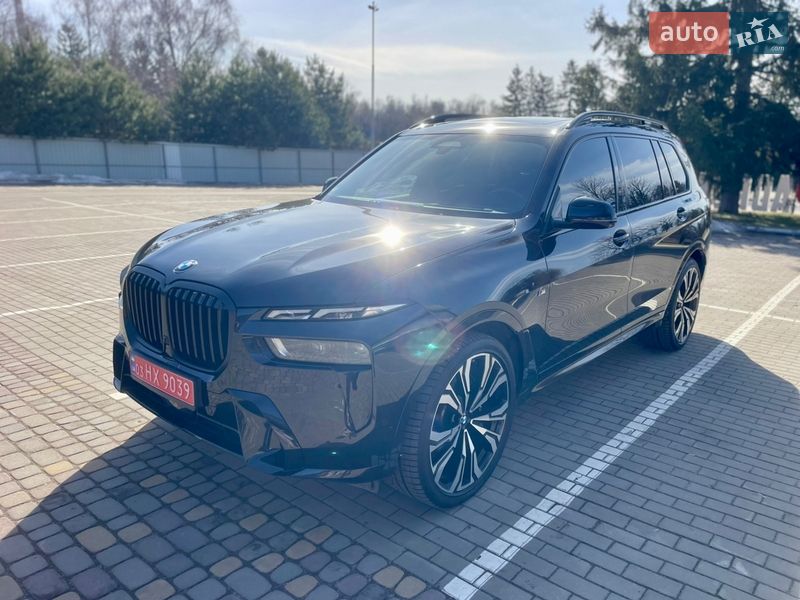 Внедорожник / Кроссовер BMW X7 2022 в Луцке