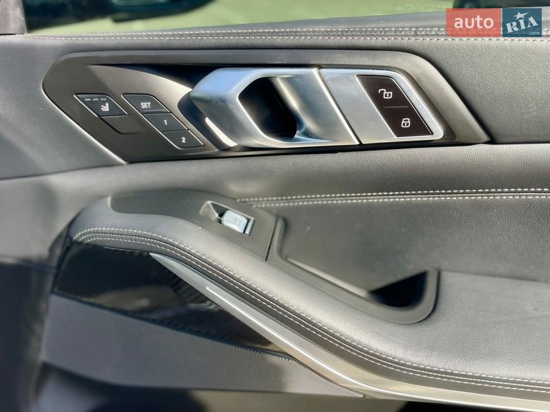 Внедорожник / Кроссовер BMW X7 2022 в Луцке