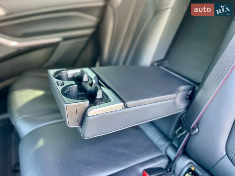 Внедорожник / Кроссовер BMW X7 2022 в Луцке