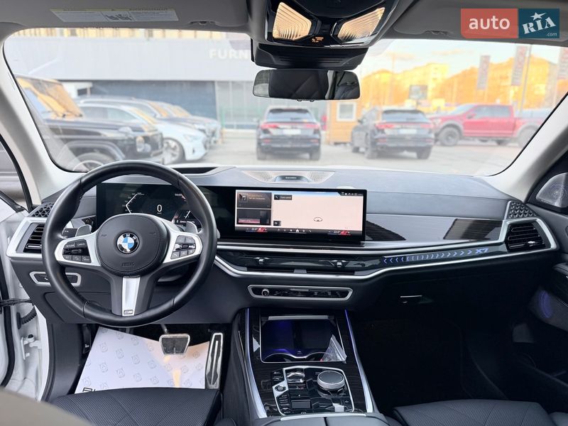 Внедорожник / Кроссовер BMW X7 2023 в Киеве